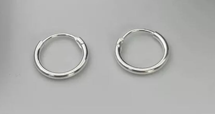 925 Silver vs 935 Silver - A Detailed Comparison 925 SILVER