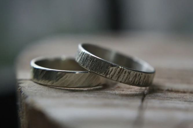 Thumbnail for Is Stainless Steel Better Than Sterling Silver in Jewelry | Pros and Cons