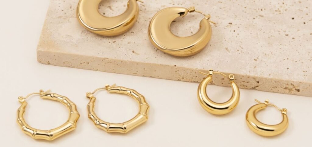 Why Gold Ring Turns Finger Black - Cause and Solution Gold Turn Skin Green