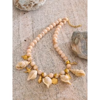 Conch Shell Necklace Resin
