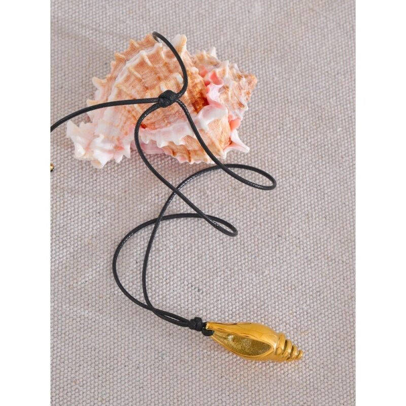 Gold Color Conch Shell Necklace